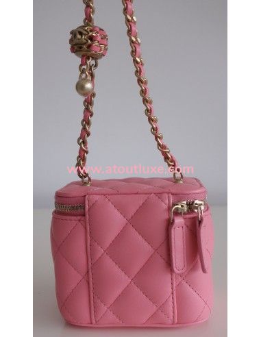 Mini pochette Chanel classique rose Mini pochette Chanel classique rose