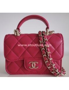 Mini pochette Chanel...