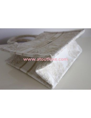 Sac Dior Book Tote petit modèle Sac Dior Book Tote petit modèle