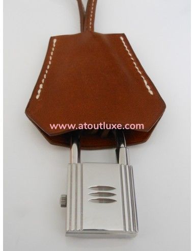 MONTRE HERMES KELLY + SA CLOCHETTE MONTRE HERMES KELLY + SA CLOCHETTE