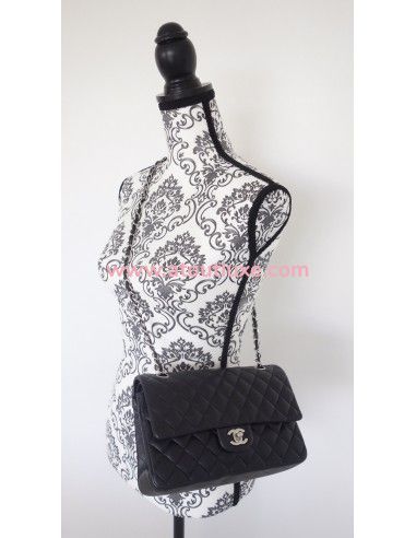 Sac Chanel classique médium Sac Chanel classique médium