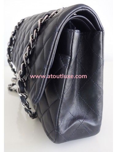 Sac Chanel classique médium Sac Chanel classique médium