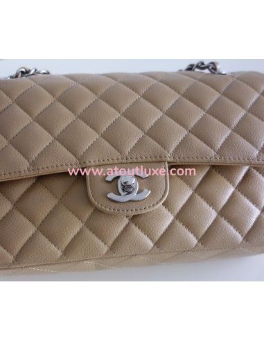 Sac Chanel Classique beige médium Sac Chanel Classique beige médium
