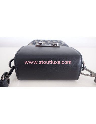 Pochette bandoulière Dior homme Pochette bandoulière Dior homme