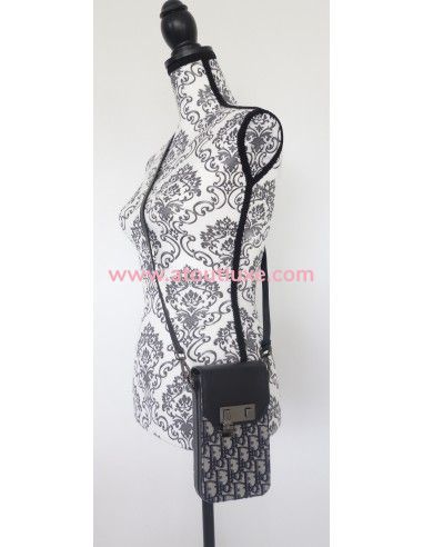 Pochette bandoulière Dior homme Pochette bandoulière Dior homme