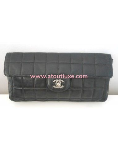 SAC CHANEL BAGUETTE AGNEAU NOIR SAC CHANEL BAGUETTE AGNEAU NOIR
