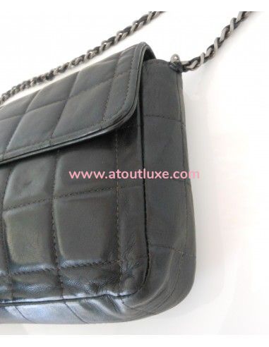 SAC CHANEL BAGUETTE AGNEAU NOIR SAC CHANEL BAGUETTE AGNEAU NOIR