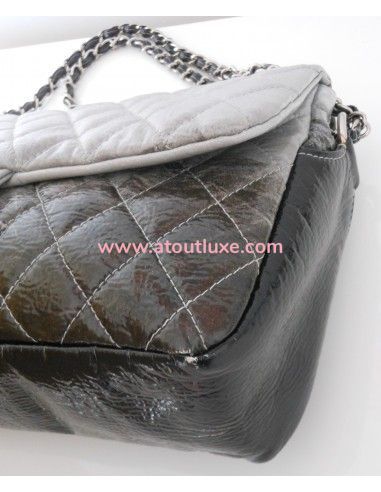 SAC CHANEL GRAND MODÈLE "TIE AND DYE" SAC CHANEL GRAND MODÈLE "TIE AND DYE"