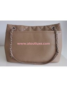 Sac Chanel shopping beige 2