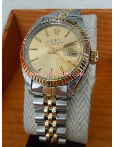 MONTRE ROLEX FEMME OYSTER PERPETUAL DATE