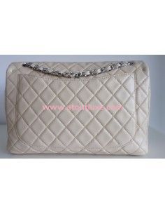 Sac Chanel Classique beige 2