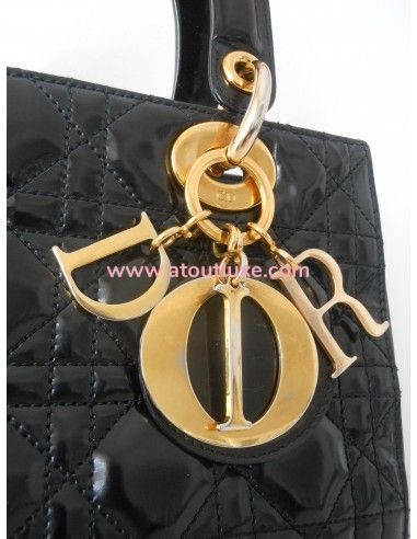 SAC LADY DIOR NOIR VERNI MEDIUM  SAC LADY DIOR NOIR VERNI MEDIUM