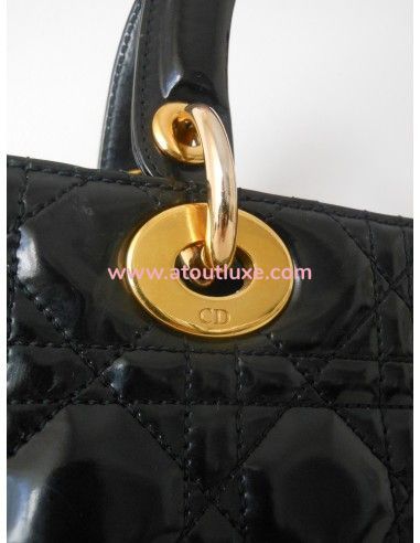 SAC LADY DIOR NOIR VERNI MEDIUM  SAC LADY DIOR NOIR VERNI MEDIUM