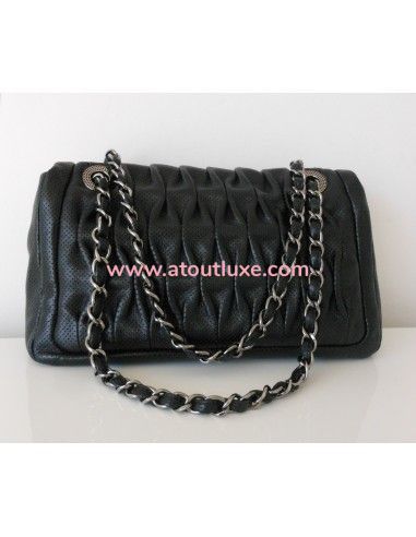SAC CHANEL MADEMOISELLE NOIR GRAND... SAC CHANEL MADEMOISELLE NOIR GRAND...