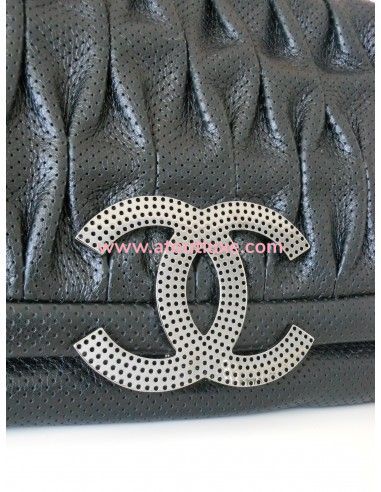 SAC CHANEL MADEMOISELLE NOIR GRAND... SAC CHANEL MADEMOISELLE NOIR GRAND...