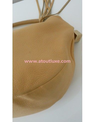PETIT SAC CHANEL BEIGE PETIT SAC CHANEL BEIGE