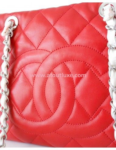 SAC CHANEL GRAND MODELE ROUGE SAC CHANEL GRAND MODELE ROUGE