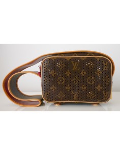 POCHETTE VUITTON PERFORE... 2
