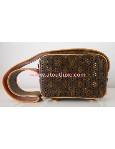 POCHETTE VUITTON PERFORE FUSCHIA POCHETTE VUITTON PERFORE FUSCHIA