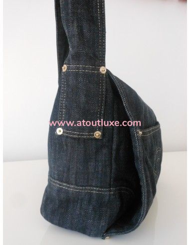 PETITE BESACE CHANEL EN JEAN PETITE BESACE CHANEL EN JEAN