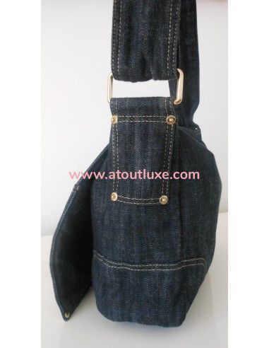 PETITE BESACE CHANEL EN JEAN PETITE BESACE CHANEL EN JEAN