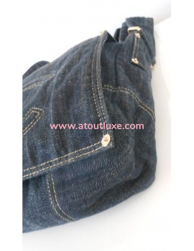 PETITE BESACE CHANEL EN JEAN PETITE BESACE CHANEL EN JEAN