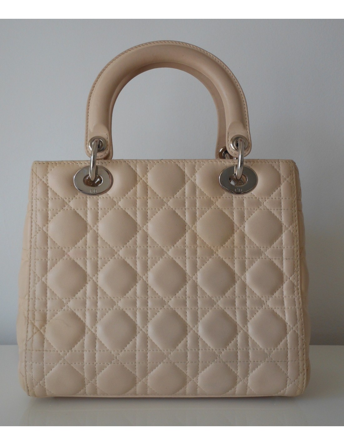 dior medium beige