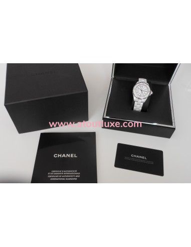 MONTRE CHANEL J12 33mm BLANCHE MONTRE CHANEL J12 33mm BLANCHE